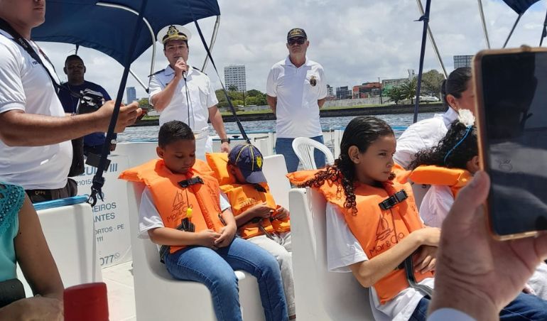 Capitania dos Portos se une à Santa Casa para conscientizar sobre descarte de lixo no mar