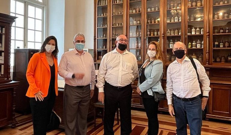 Gestores fazem visita técnica à Santa Casa de Curitiba