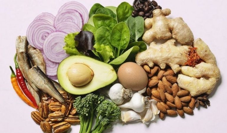 Janeiro Branco: nutricionista da Santa Casa fala sobre relação entre comida e ansiedade
