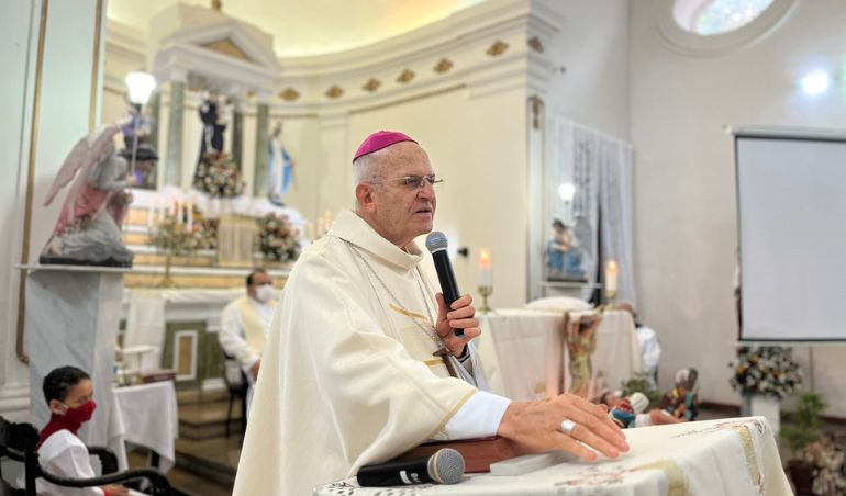 Missa e cantata natalina emocionam colaboradores e pacientes no HSA