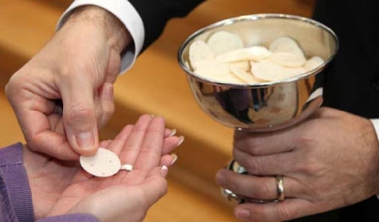 Novo coronavírus: Arquidiocese publica medidas de prevenção durante celebrações