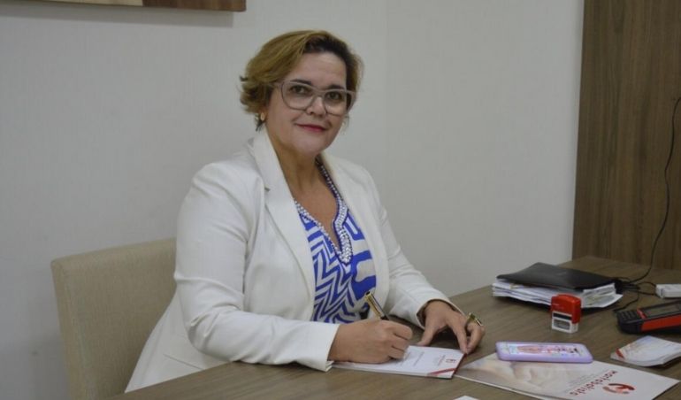 Psicóloga da Santa Casa Recife lança livro sobre Psicologia Hospitalar